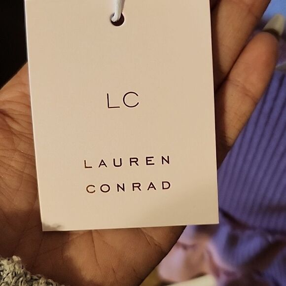 Lauren Conrad Ruffle Long Sleeved - Picture 4 of 4